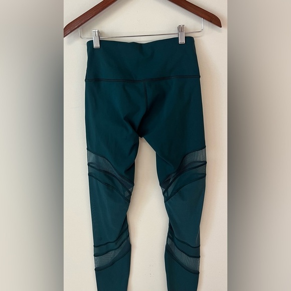 Lululemon Women's Size 6 Seek The Heat Tight Mesh Leggings 28" Green Jasper - Picture 10 of 13